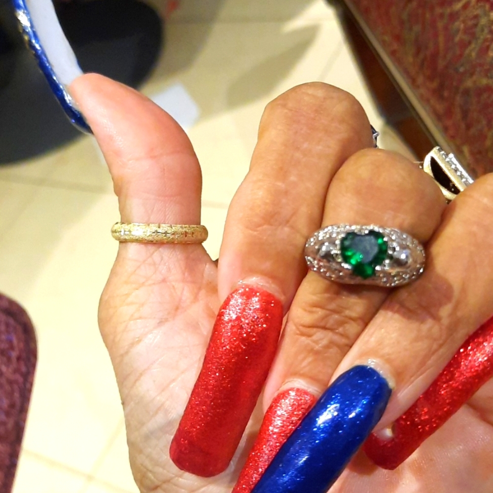 NEW GENUINE SOLID. STERLING SILVER TYCOON DIAMONELLE MAY BIRTHSTONE EMERALD RING